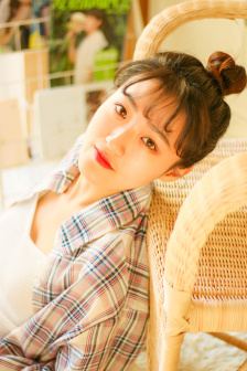 谎言:女模特之性